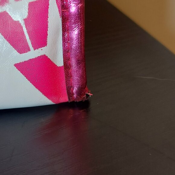 Summer Mix Samples + Toiletry Bag - Picture 6 of 10